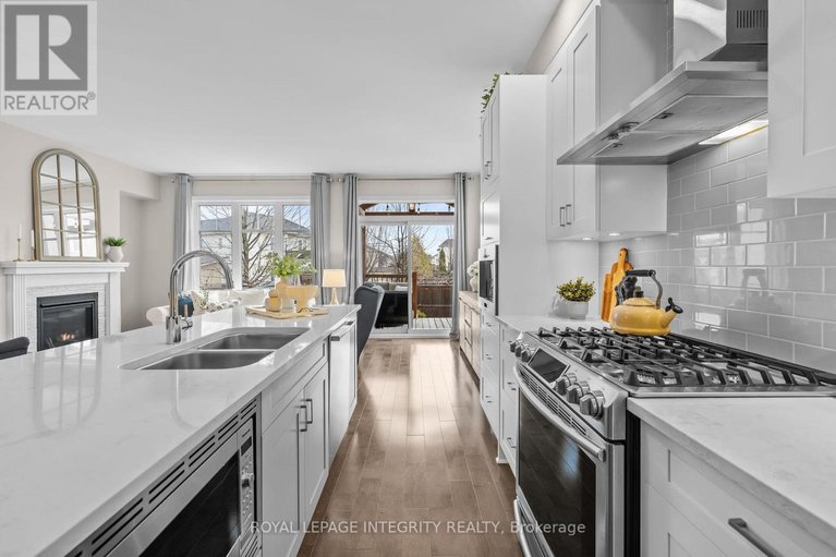 29609927/362-warmstone-drive/stittsville-north/ottawa/ontario/K2S0W3_18