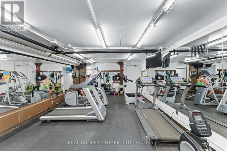 28953393/907-158c-mcarthur-avenue/vanier/ottawa/ontario/K1L8E7_23