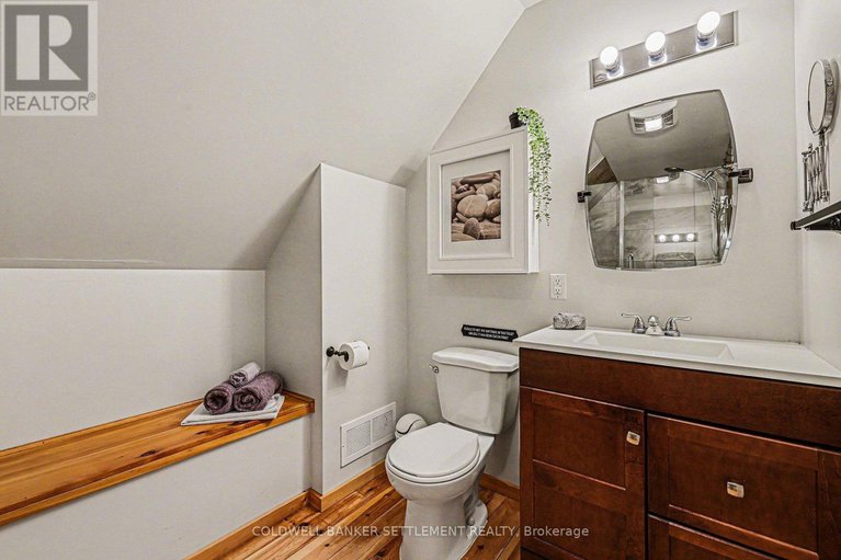 29340589/317-coutts-bay-road/drummondnorth-elmsley-north-elmsley-twp/drummondnorth-elmsley/ontario/K7H3C7_29