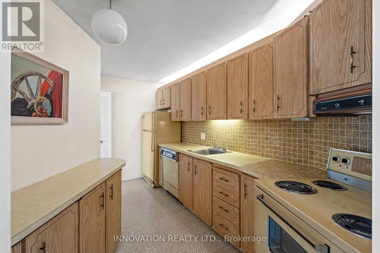 28966196/1905-1171-ambleside-drive/woodroffe/ottawa/ontario/K2B8E1_11