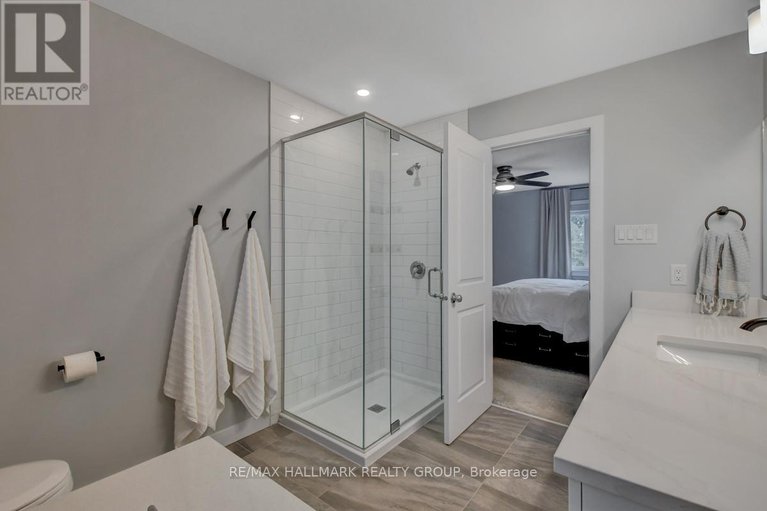 28760671/716-kirkham-crescent/btwn-franktown-rd-fallowfield-rd/ottawa/ontario/K0A2Z0_24