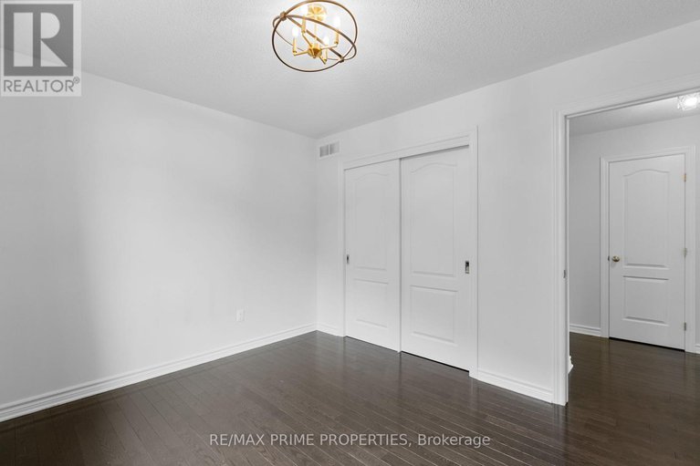 29045597/526-golden-sedge-way/blossom-parkkemp-parkfindlay-creek/ottawa/ontario/K1T0G3_31