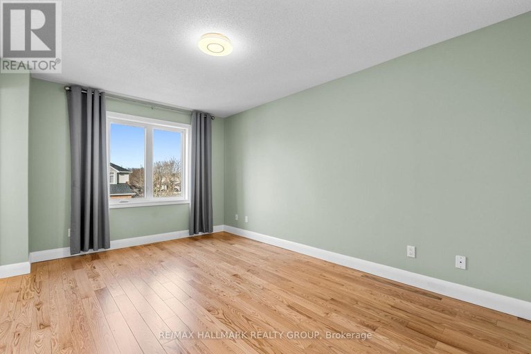 29546606/988-lucille-way/notting-hillsummerside/ottawa/ontario/K4A4J2_18