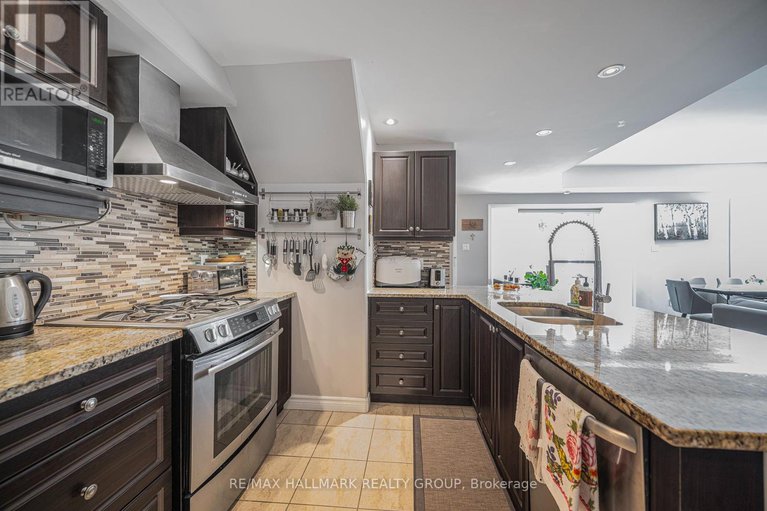 28775402/14-1238-marenger-street/convent-glen-south/ottawa/ontario/K1C1S2_14