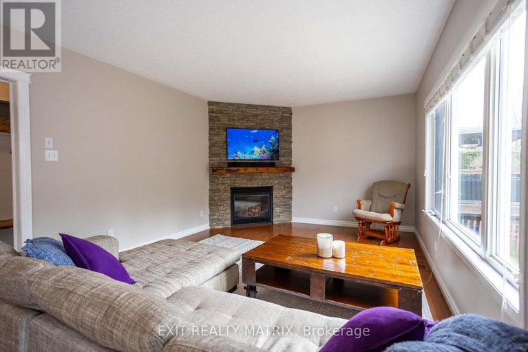 28618071/133-labelle-street/embrun/russell/ontario/K0A1W0_9