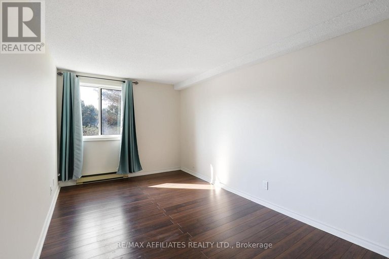 28381424/307-6532-bilberry-drive/orleans-wood/ottawa/ontario/K1C4N9_21