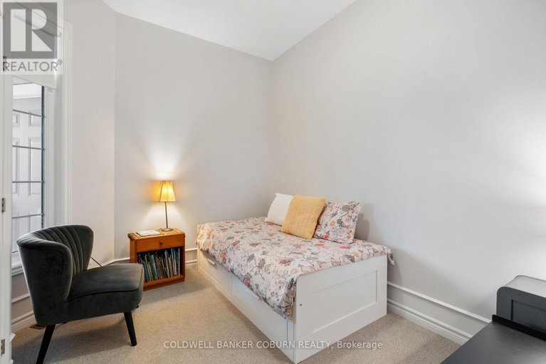 29257254/186-oxford-street-w/kemptville/north-grenville/ontario/K0G1J0_20