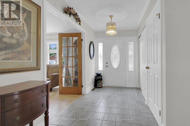28746797/11-lamadeleine-boulevard/embrun/russell/ontario/K0A1W0_5