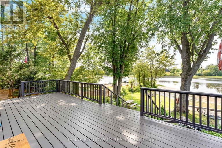 29613575/1278-bayview-drive/constance-bay/ottawa/ontario/K0A3M0_39