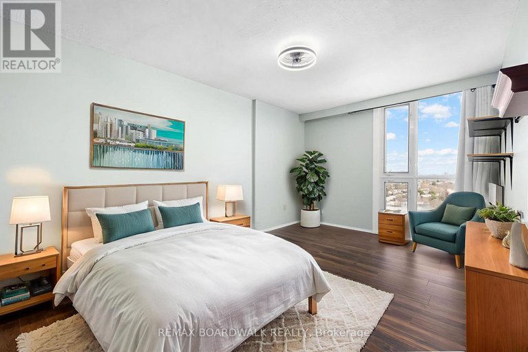 29160518/2305-1025-richmond-road/woodroffe/ottawa/ontario/K2B8G8_13