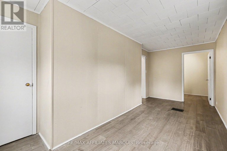 29648623/6036-perth-street/richmond/ottawa/ontario/K0A2Z0_23