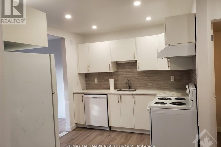 28536755/12-tybalt-crescent/westcliffe-estates/ottawa/ontario/K2H8J5_5