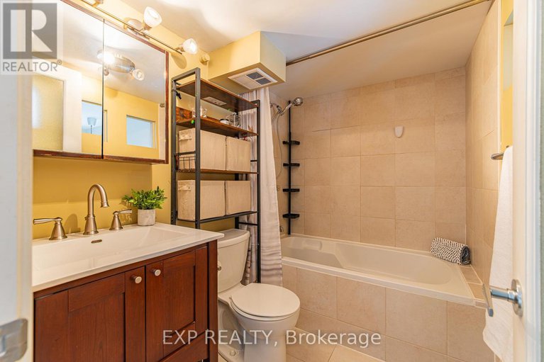 29376841/206-589-rideau-street/lower-town/ottawa/ontario/K1N6A1_23