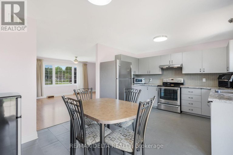 28380312/1987-paul-drive/clarencerockland-twp/clarence-rockland/ontario/K0A1E0_9