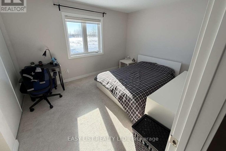 29335649/776-eminence-street/half-moon-bay/ottawa/ontario/K2J6X6_17