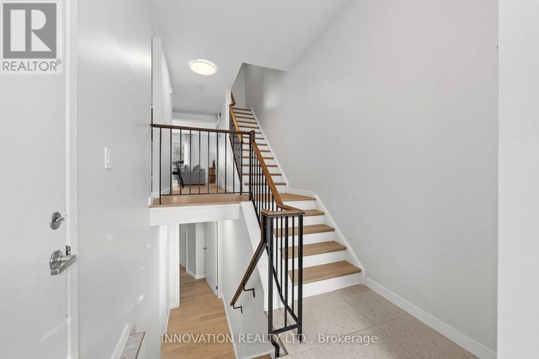 29357577/30-458-sandhamn-private/hunt-club-parkgreenboro/ottawa/ontario/K1T2Z3_4