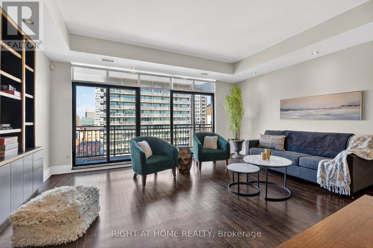 29582358/901-374-cooper-street/ottawa-centre/ottawa/ontario/K2P2P4_18
