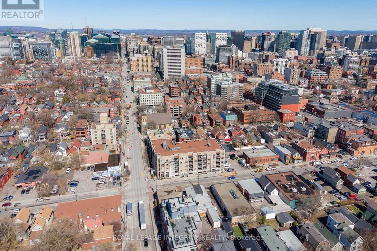 29631804/320-429-kent-street/ottawa-centre/ottawa/ontario/K2P1B5_29
