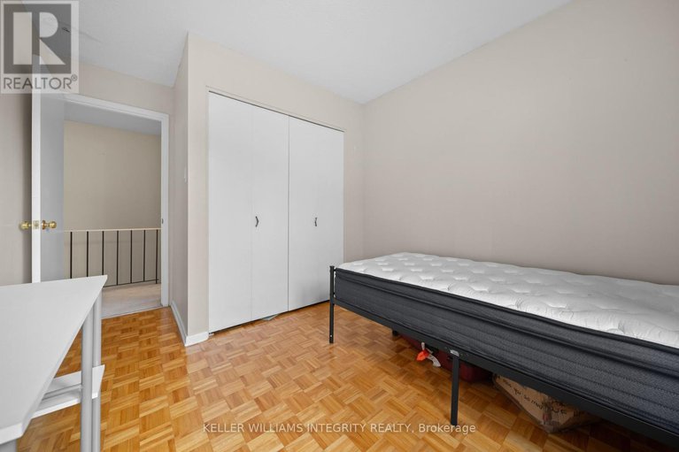 28288264/193-3310-southgate-road/south-keys/ottawa/ontario/K1V8X4_14