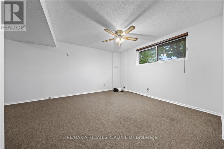 28917185/1610-schouten-drive/bilberry-creekqueenswood-heights/ottawa/ontario/K1E2J4_29