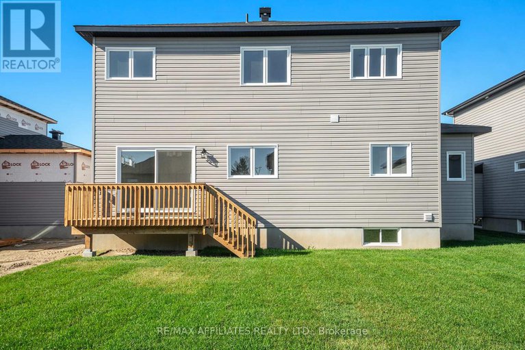 28184817/619-geneva-crescent/embrun/russell/ontario/K0A1W0_20