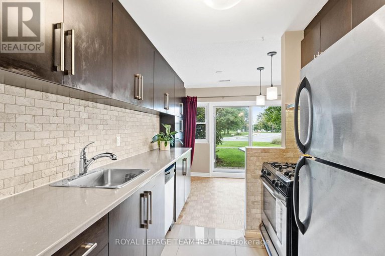 28613036/109-12-corkstown-road/lakeview-park/ottawa/ontario/K2H5B3_13