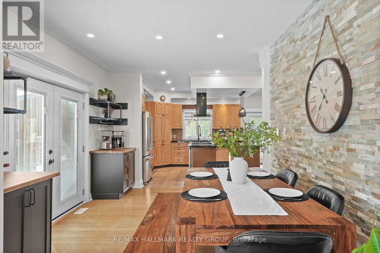 29034872/115-pigeon-street/town-of-rockland/clarence-rockland/ontario/K4K1J8_18