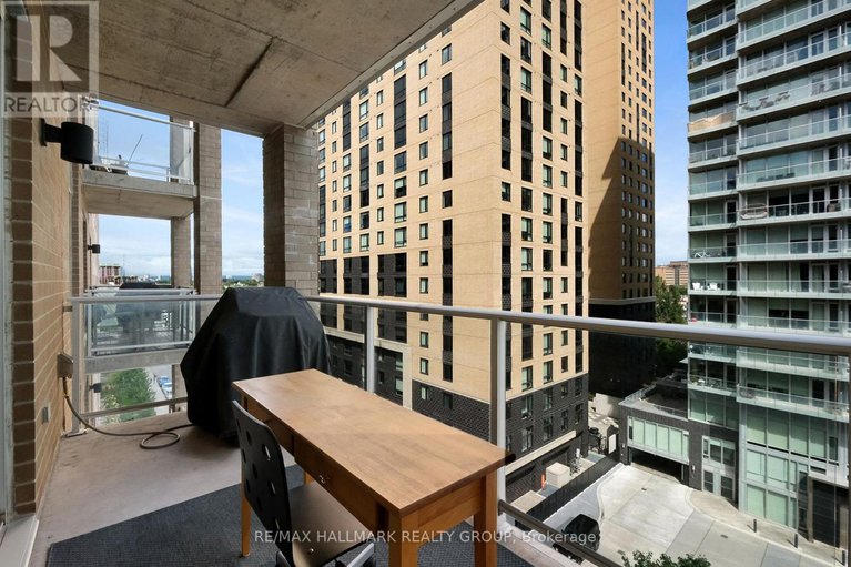 28811334/706-100-champagne-avenue-s/west-centre-town/ottawa/ontario/K1S4P4_15