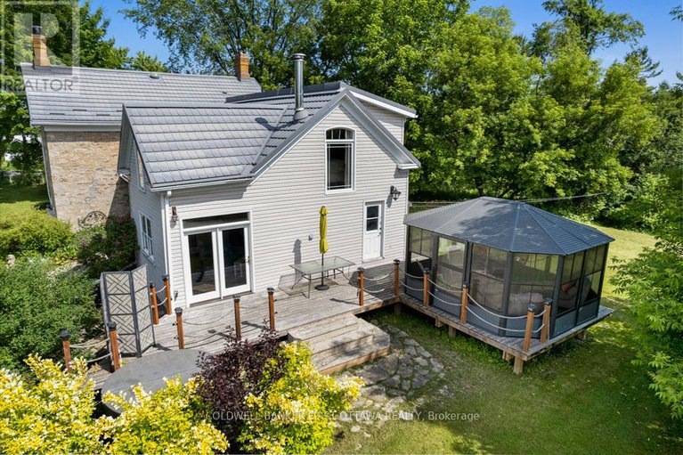 28148483/28-south-street/drummondnorth-elmsley-north-elmsley-twp/drummondnorth-elmsley/ontario/K7H2G1_37