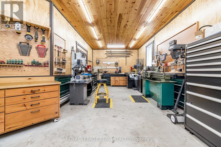 28777679/3002-porter-road/north-grenville-twp-kemptville-south/north-grenville/ontario/K0G1T0_45