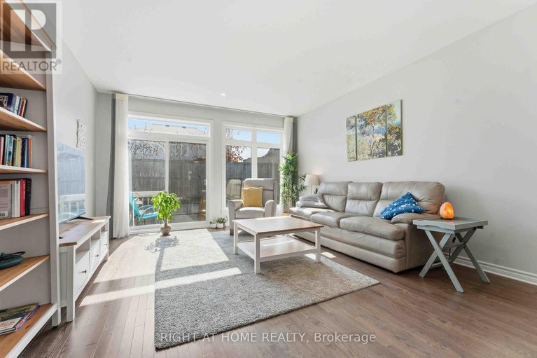 29564019/272-maygrass-way/remainder-of-stittsville-area/ottawa/ontario/K2S2K9_3