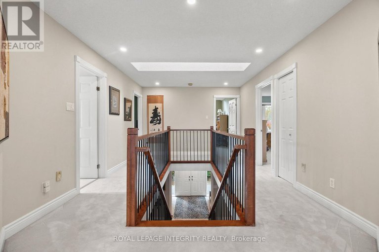 29370428/6-marchbrook-circle/rural-kanata-central/ottawa/ontario/K2W1A1_30