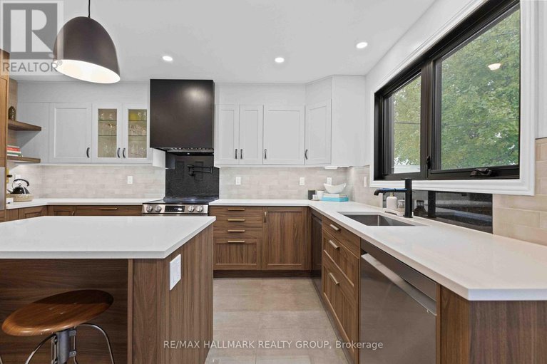 29102044/2186-lenester-avenue/mckellar-heightsglabar-park/ottawa/ontario/K2A1L4_14