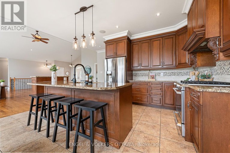28526732/1468-sandy-beach-court/greely/ottawa/ontario/K4P0C2_11