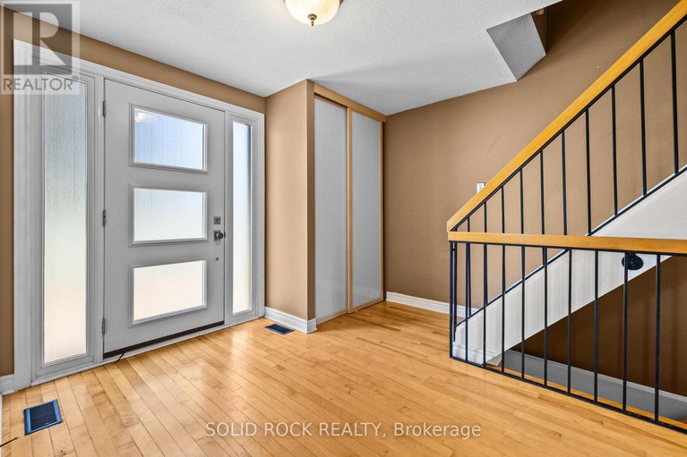 29353006/1631-charbonneau-street/bilberry-creekqueenswood-heights/ottawa/ontario/K1E2J6_7