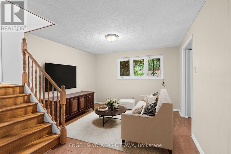 28812739/3348-kodiak-street/south-keys/ottawa/ontario/K1V7S8_32