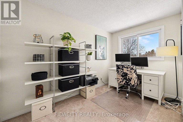 29485889/28-glamorgan-drive/glencairnhazeldean/ottawa/ontario/K2L1P9_21