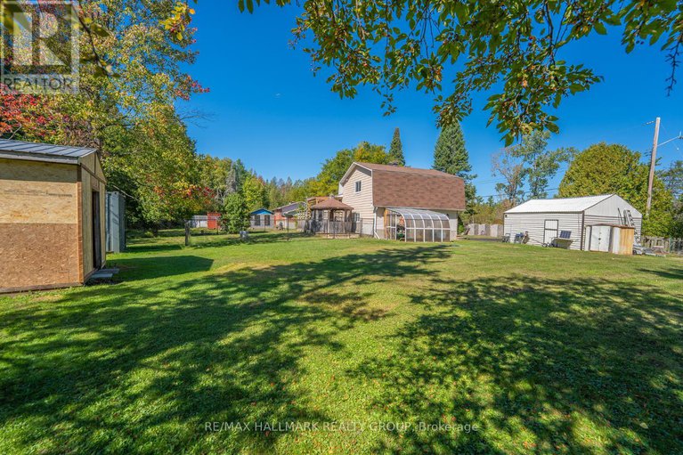 28875884/3960-farmers-way/carlsbad-springs/ottawa/ontario/K0A1K0_31