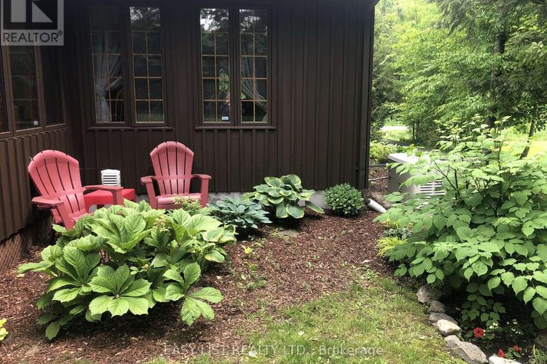 29370405/704-pattee-road/champlain-twp/champlain/ontario/K6A2R2_10