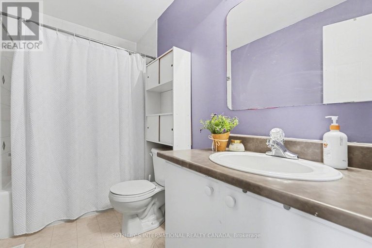 29646317/55-chantilly-gate/stittsville-north/ottawa/ontario/K2S2B1_13