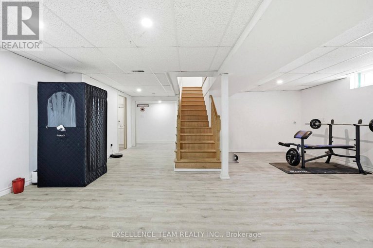 29386895/103-st-george-street-w/alexandria/north-glengarry/ontario/K0C1A0_20