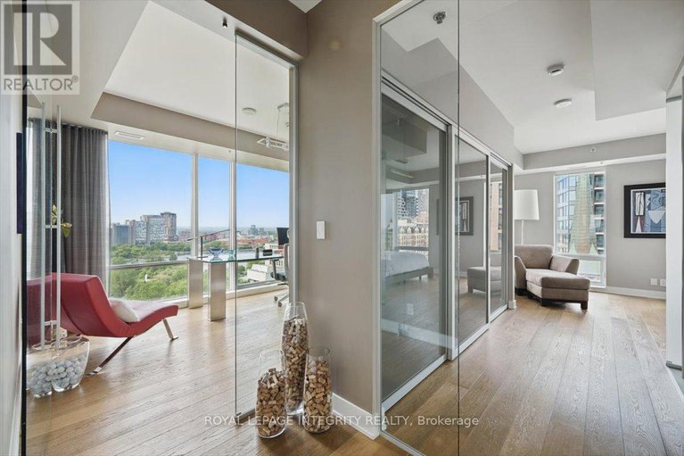 28764859/1006-428-sparks-street/ottawa-centre/ottawa/ontario/K1R0B3_22