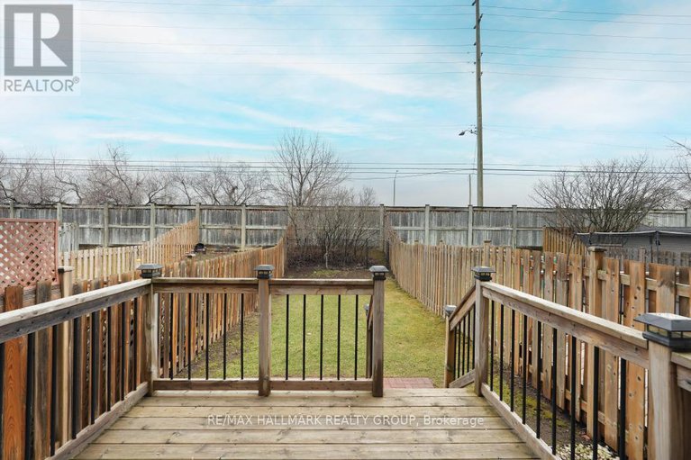 28226877/97-forestglade-crescent/hunt-club-park/ottawa/ontario/K1G6A6_27