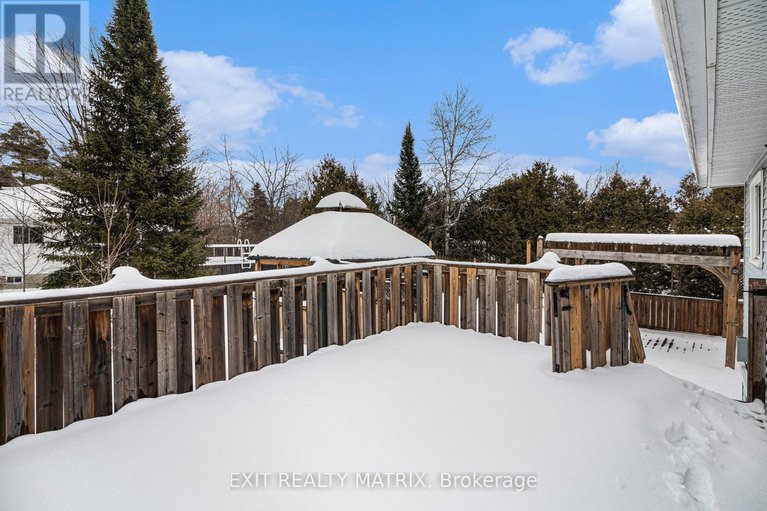 29253840/3333-white-spruce-street/osgoode/ottawa/ontario/K0A2W0_30