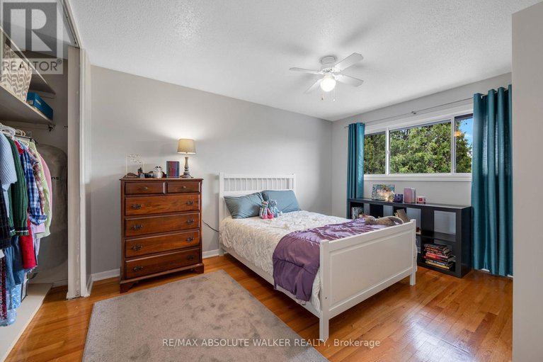 28463619/1881-greenacre-crescent/beacon-hill-south/ottawa/ontario/K1J6S7_20
