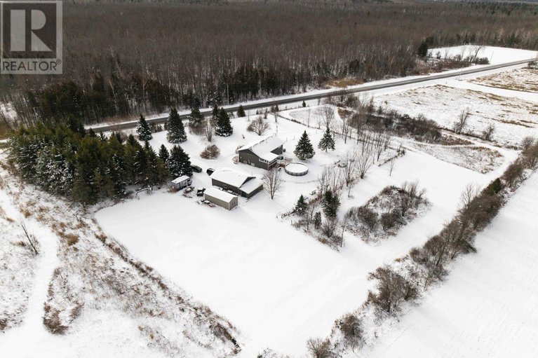 29189101/4239-county-rd-11-road/south-stormont-osnabruck-twp/south-stormont/ontario/K7R3L2_46