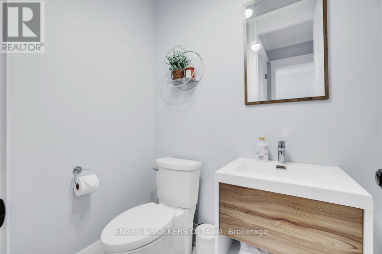 29037688/1296-bankfield-road/manotick-village-manotick-estates/ottawa/ontario/K4M1C4_31