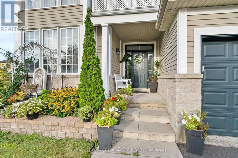 28812738/1901-pennyroyal-crescent/notting-hillsummerside/ottawa/ontario/K4A0P3_3
