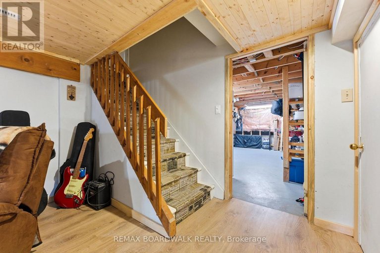 29674449/1671-oneill-road/north-grenville-twp-kemptville-south/north-grenville/ontario/K0G1S0_28