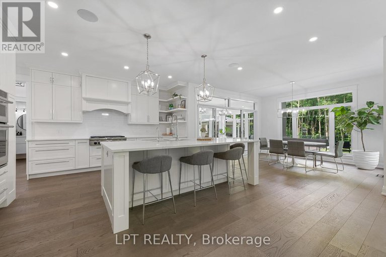 28330218/5740-queenscourt-crescent/manotick-east-to-manotick-station/ottawa/ontario/K4M1K3_16